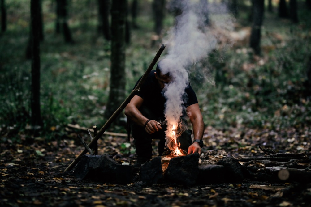 How to Make a Campfire and Leave No Trace Campsited