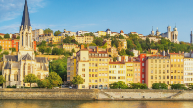Vue de l'église Saint-Georges à Lyon - France