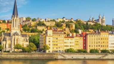 Vue de l'église Saint-Georges à Lyon - France