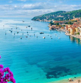 Villefranche sur Mer, Französische Riviera, Alpes-Maritimes, Provence Alpes Cote d'Azur, Frankreich - Campingplätze in Provence-Alpes-Côte d’Azur