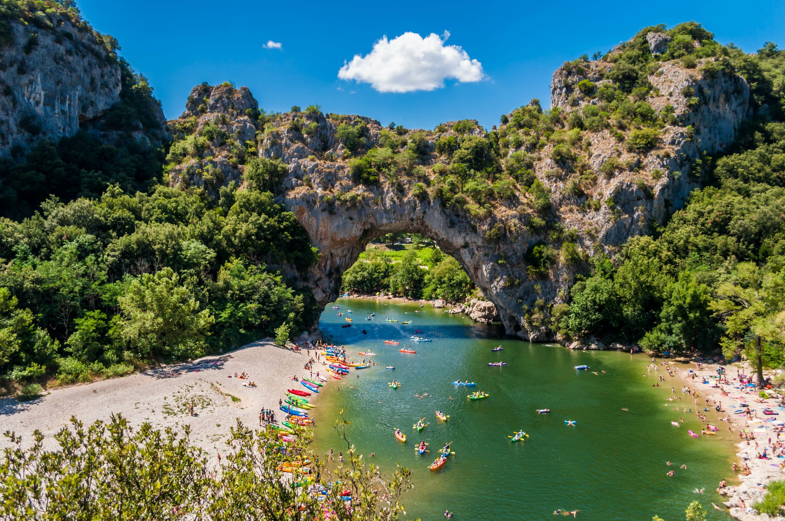 Campings en Ardèche Sélection & Réservation en Ligne Campsited