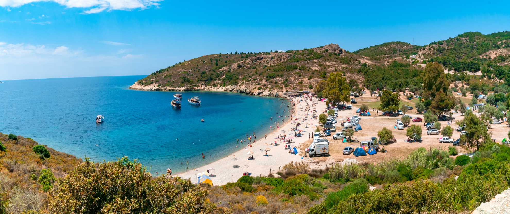 Camping am Strand in Phocaea, Golf von İzmir, Türkei - Campingplätze in der Türkei