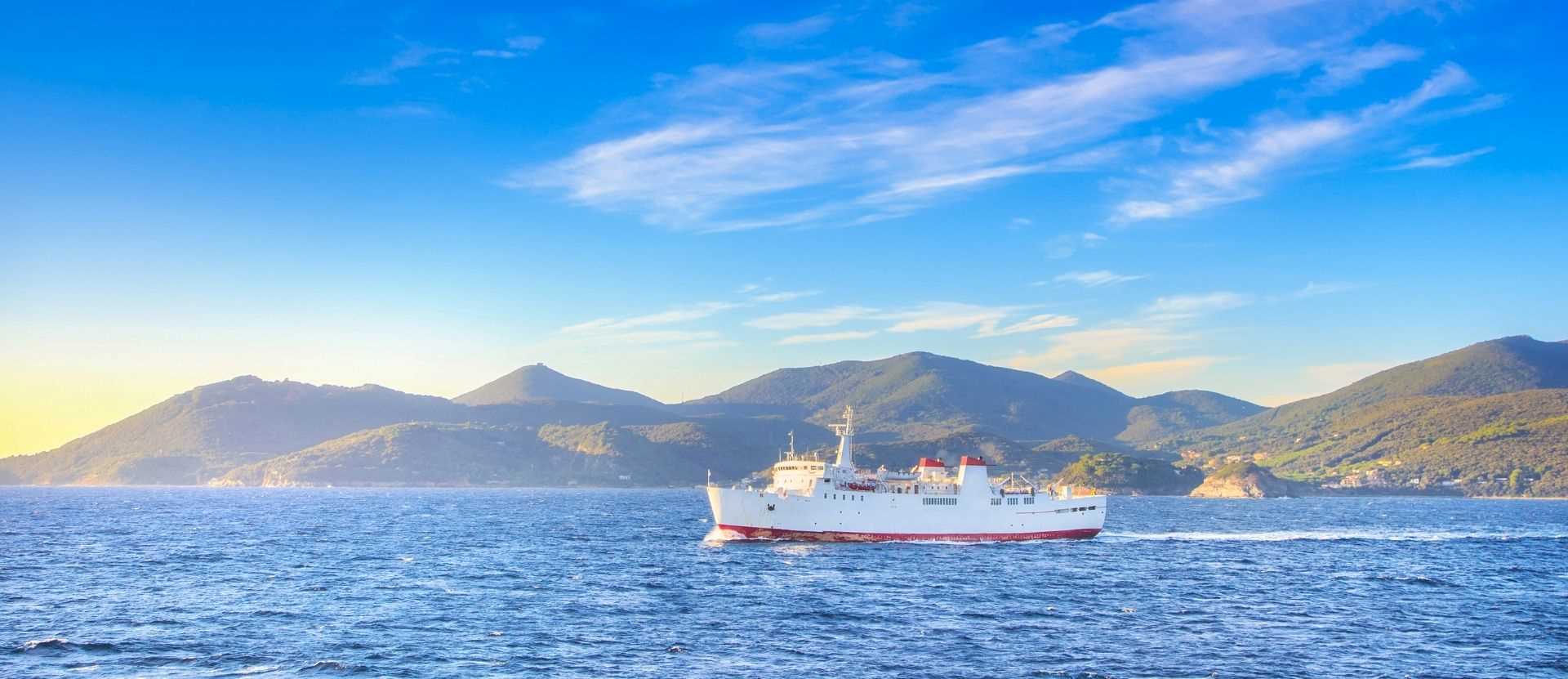 Ferry en Méditerranée, Italie, Espagne, France - Campsited voyage en ferry