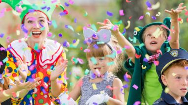 Creative workshop at the kids club - atelier créatif au club enfants
