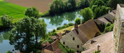 kleine Stadt Pesmes in Haute-Saone, Campingplätze in Haute-Saone