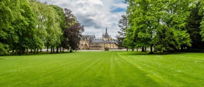 View of the famous Chateau de Chantilly park. Campsites in the Oise, Picardie, France