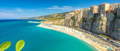 Tropea città e spiaggia, Calabria, Italia - Ciaampeggi in Calabria