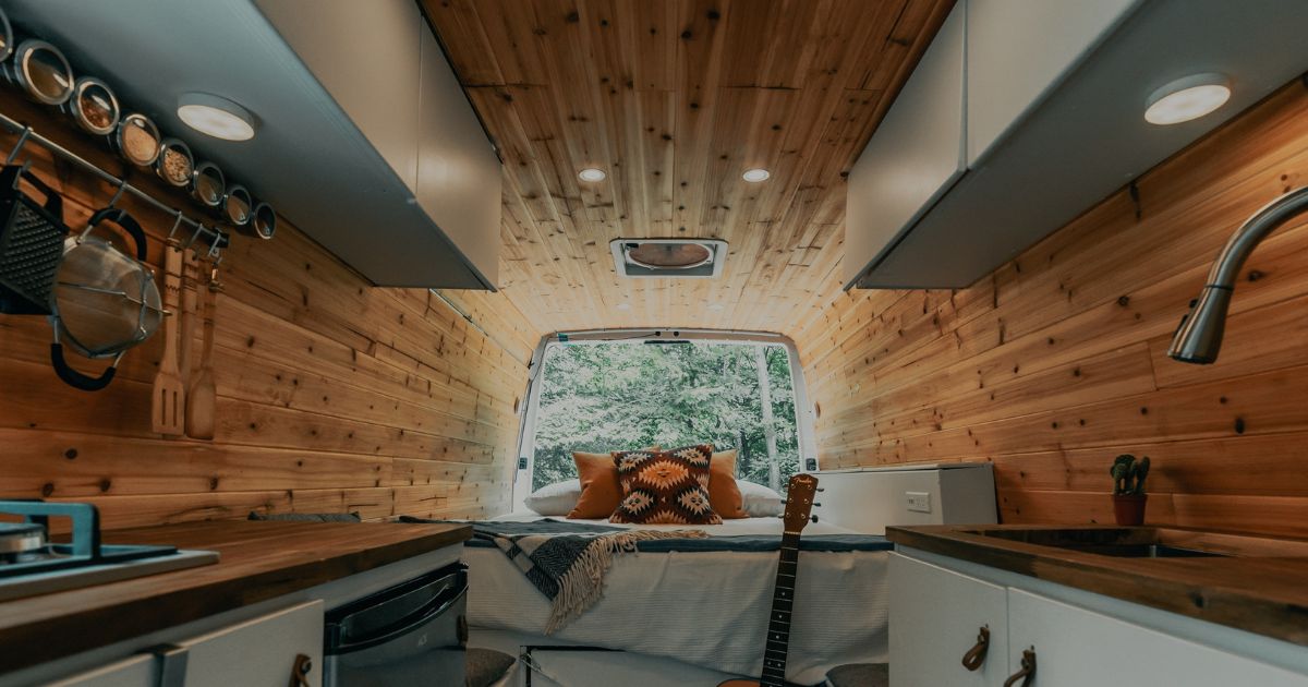 Campervan shelves storage tips