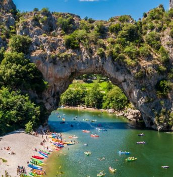 Vallon Pont d'Arc, Ardèche, Auvergne Rhône-Alpes, Frankrijk - Campings in Ardèche