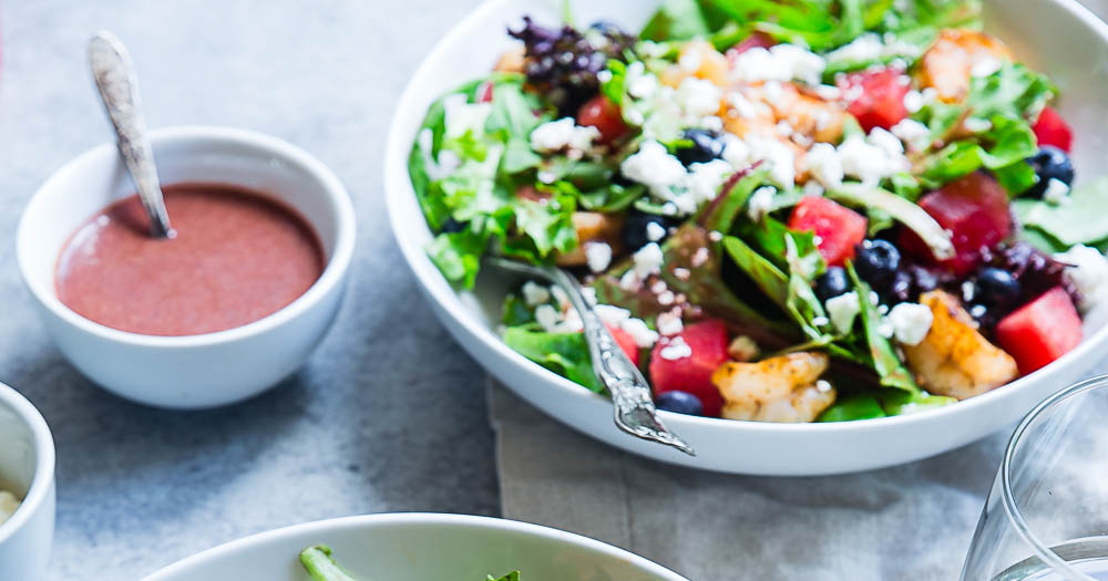 insalata cibo sano per campeggio