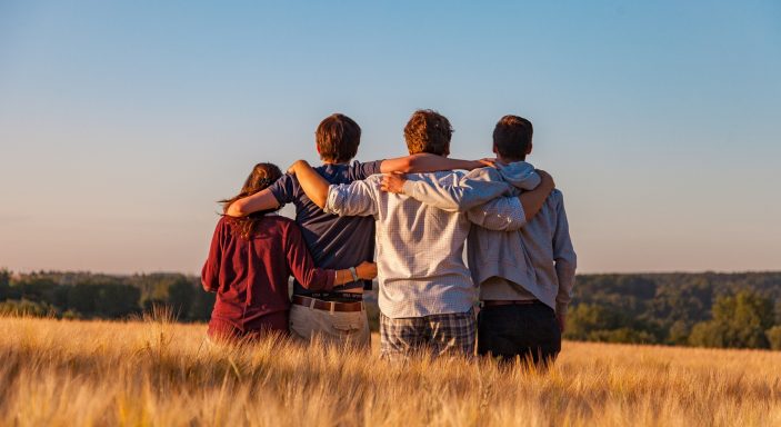 4 teenagers on holiday | 4 adolescents en vacances