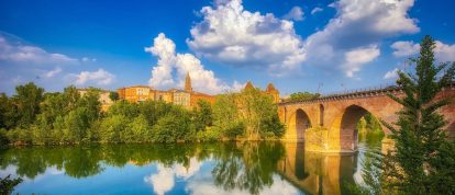 Vue sur la rivière vers Montauban, Tarn - Campings in Montauban