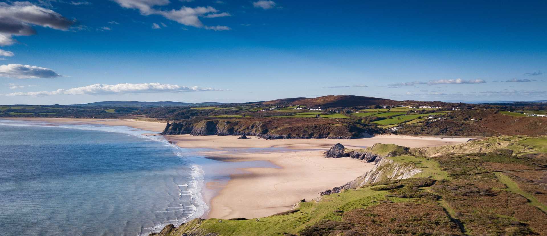 Bahía de Three Cliffs, Península de Gower, Swansea, Gales - Campings en Gales