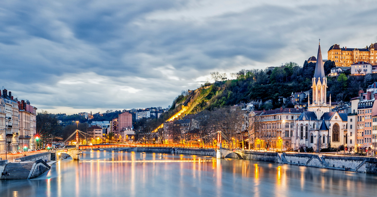 Lione by night e il fiume Saone