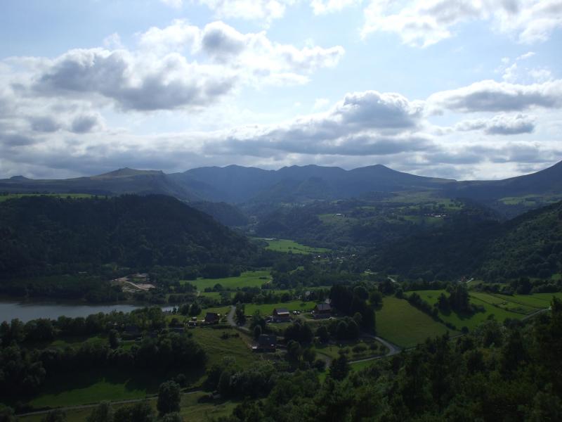 Campsite in Besse at Saint-Anastaise. Views of countryside and mountains