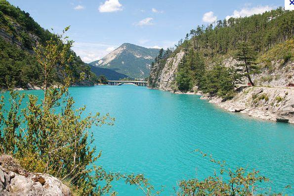 Lac proche du Camping le Haut Verdon