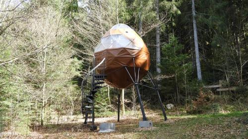 Pod camping sur pilotis - Camping du Mettey